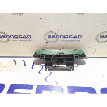 Recambio de luz central de freno para kia carens 2.0 turbodiesel cat referencia OEM IAM 0K2FB-5158044  