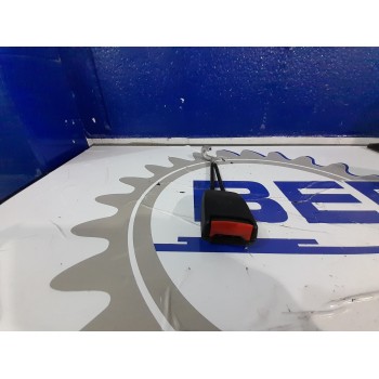 Recambio de anclaje cinturon para seat leon (1m1) 1.9 tdi referencia OEM IAM 1M0857495  