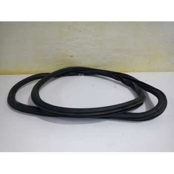 Recambio de goma contorno para volkswagen polo (6c1) a-polo referencia OEM IAM 6R3867911F5AP  