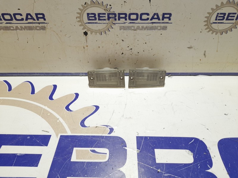 Recambio de piloto matricula para kia carens 2.0 turbodiesel cat referencia OEM IAM 0K2FB51274  