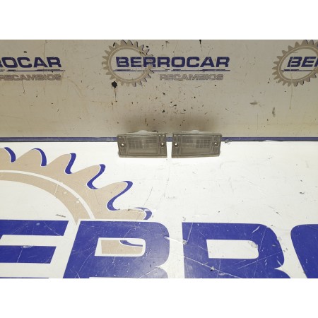 Recambio de piloto matricula para kia carens 2.0 turbodiesel cat referencia OEM IAM 0K2FB51274  