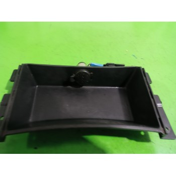 Recambio de mechero para kia sorento i (jc) 2.5 crdi referencia OEM IAM 846843E510  