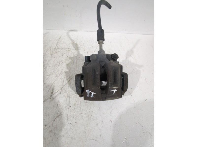 Recambio de pinza de freno trasera izquierda para bmw 1 (e87) 120 d referencia OEM IAM 34216768697  