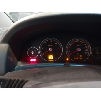 opel vectra c berlina del año 2003