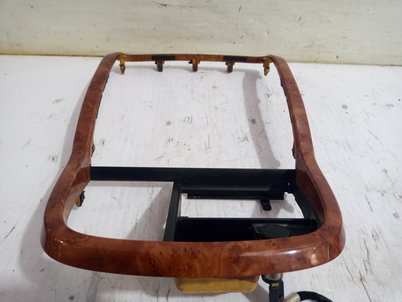 Recambio de moldura para kia carnival ii 2.9 crdi lx referencia OEM IAM K54A64320AWQ  