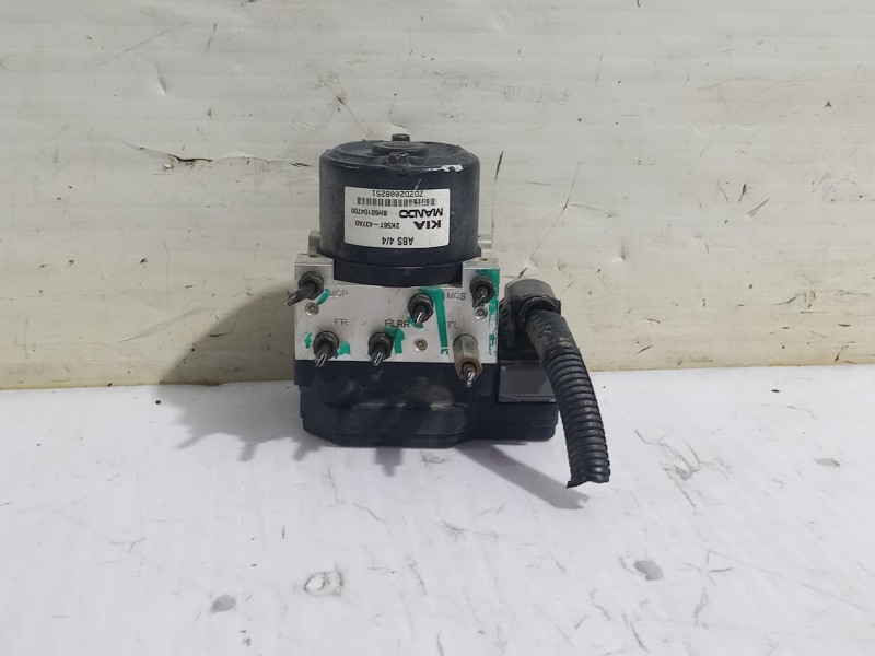 Recambio de abs para kia carnival ii 2.9 crdi lx referencia OEM IAM 2K56T437A0  