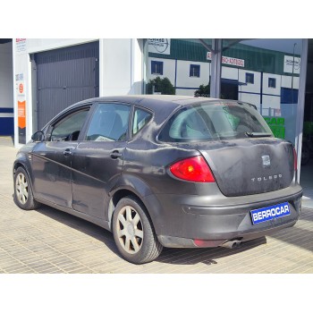 seat toledo (5p2) del año 2004