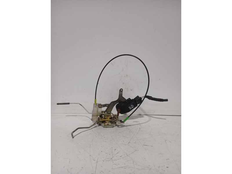 Recambio de cerradura puerta delantera derecha para peugeot 107 (pm_, pn_) 1.4 hdi referencia OEM IAM 9135T0  