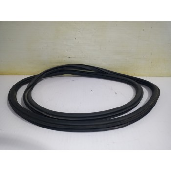 Recambio de goma contorno para volkswagen polo (6c1) a-polo referencia OEM IAM 6R3867911F5AP  