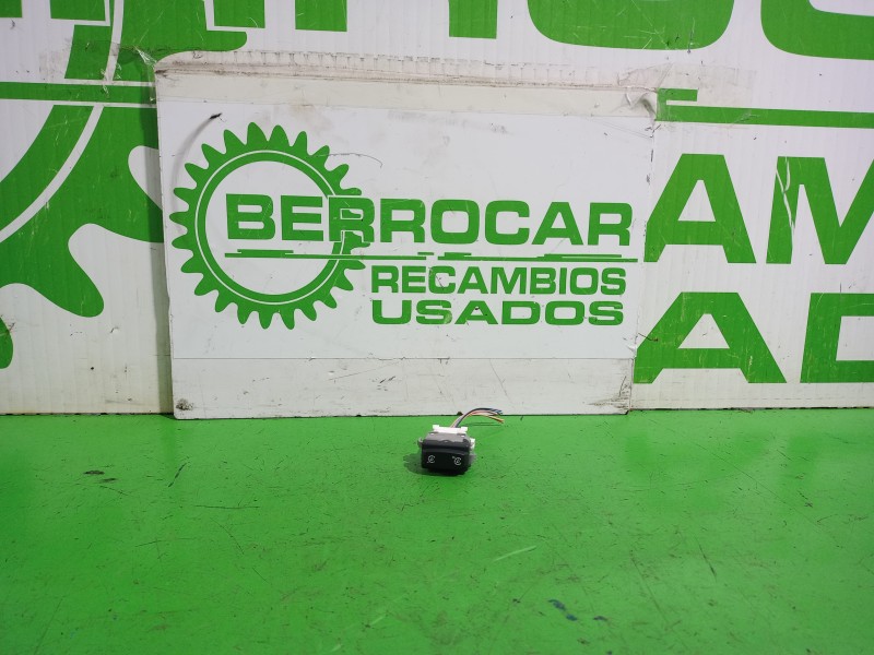 Recambio de interruptor para renault megane ii coupe/cabrio confort authentique referencia OEM IAM 107841C  