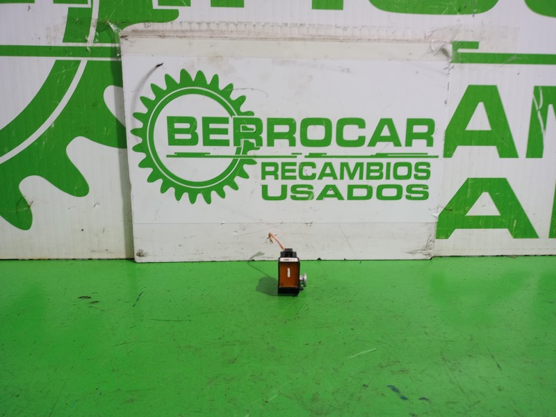 Recambio de sensor para renault megane ii coupe/cabrio confort authentique referencia OEM IAM 8200682396  