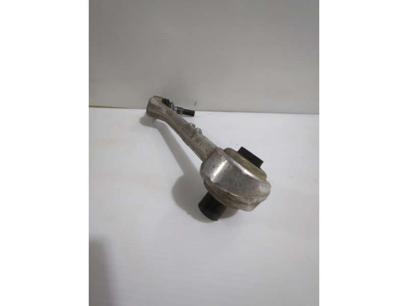 Recambio de brazo suspension inferior delantero izquierdo para bmw 1 (e87) 120 d referencia OEM IAM 31122405859  