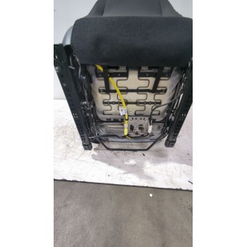 Recambio de asiento delantero izquierdo para kia stonic (yb) 1.0 t-gdi referencia OEM IAM 88700H8100SJF  
