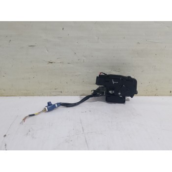 Recambio de cerradura maletero / porton para toyota prius (nhw20) basis referencia OEM IAM 6935047010  