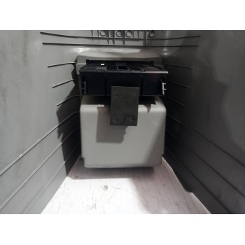 Recambio de guarnecido para kia carnival ii 2.9 crdi lx referencia OEM IAM 0K53A64071  