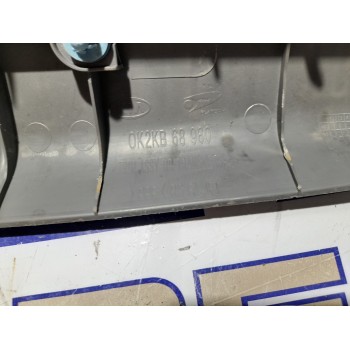 Recambio de molduras traseras para kia carens 2.0 turbodiesel cat referencia OEM IAM 0K2KB68960  