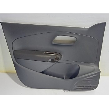 Recambio de guarnecido puerta delantera izquierda para volkswagen polo (6c1) a-polo referencia OEM IAM 6R4867011  