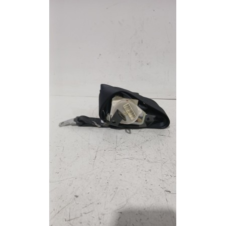 Recambio de cinturon seguridad trasero central para nissan qashqai i (j10, nj10) 1.5 dci referencia OEM IAM 88854JD000  