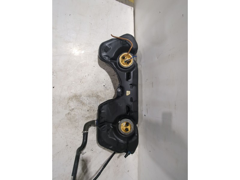 Recambio de deposito combustible para bmw 1 (e87) 120 d referencia OEM IAM 56646711  
