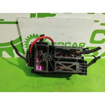 Recambio de caja reles / fusibles para opel astra h berlina essentia referencia OEM IAM 13145036  