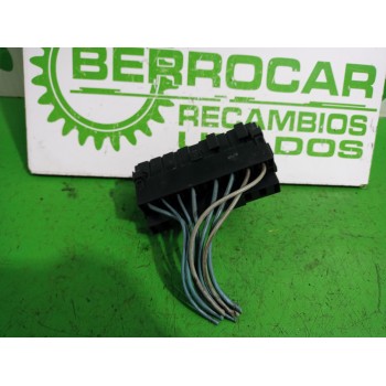 Recambio de caja reles / fusibles para citroën c5 break 2.0 hdi referencia OEM IAM P3K303927  