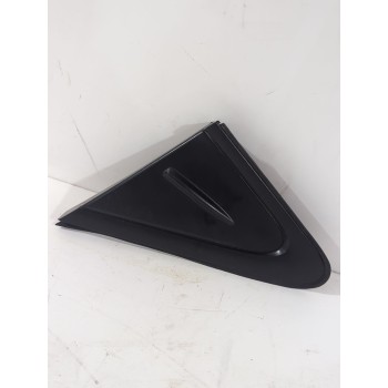 Recambio de molduras para toyota corolla station wagon (_e21_) 1.8 hybrid (zwe211) referencia OEM IAM 6011802230  