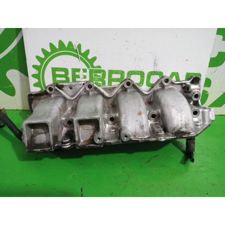 Recambio de colector admision para renault scenic ii grand emotion referencia OEM IAM 8200329496  
