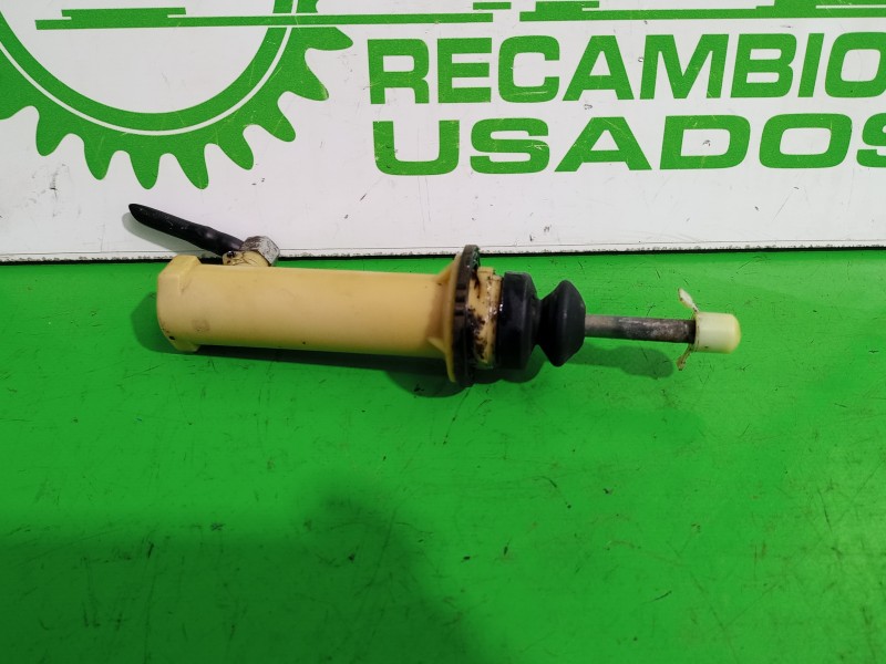 Recambio de bombin embrague para iveco daily caja cerrada (1999 =>) 2.8 diesel cat referencia OEM IAM 513007110  