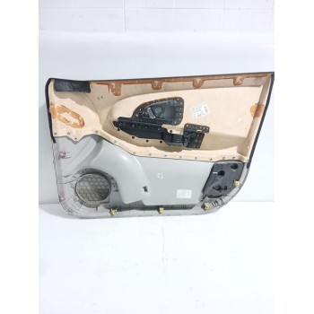 Recambio de guarnecido puerta delantera izquierda para kia cee´d hatchback (ed) 1.6 crdi 90 referencia OEM IAM 823101H000  