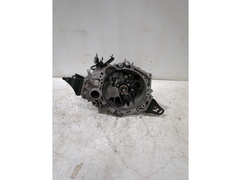 Recambio de caja cambios para toyota auris (_e15_) 1.33 dual-vvti (nre150_) referencia OEM IAM 3030002090  