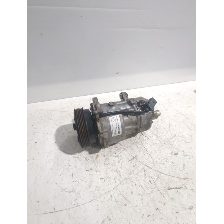 Recambio de compresor aire acondicionado para seat ibiza ii (6k1) 1.9 sdi referencia OEM IAM 8FK351127381  