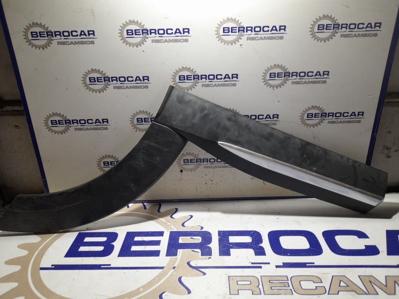 Recambio de aletin trasero derecho para mazda cx-3 referencia OEM IAM D10E51RD1  