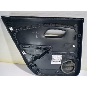 Recambio de guarnecido puerta trasera derecha para volkswagen polo (6c1) a-polo referencia OEM IAM 6R6867212  
