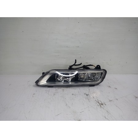 Recambio de faro antiniebla derecho para volkswagen passat lim. (362) advance bluemotion referencia OEM IAM 3AA941662E  