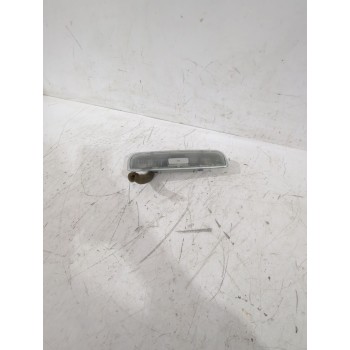 LUZ INTERIOR 8P0947111 