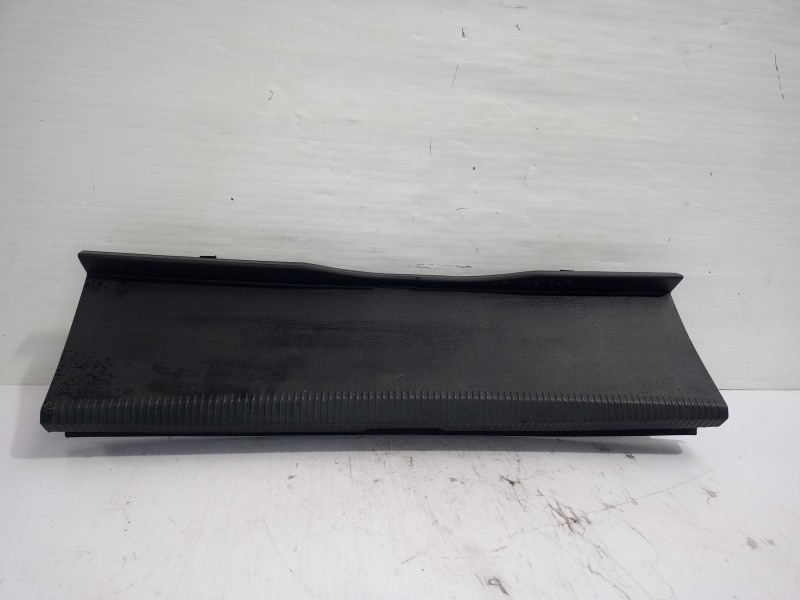 Recambio de moldura para volkswagen passat lim. (362) advance bluemotion referencia OEM IAM 3C5863459  