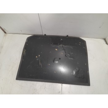 Recambio de suelo maletero para kia carens 2.0 turbodiesel cat referencia OEM IAM 85715A4500  