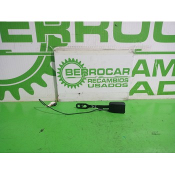 Recambio de enganche cinturon trasero izquierdo para peugeot 307 (s1) xn referencia OEM IAM 8973QL  