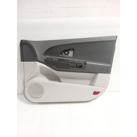 Recambio de guarnecido puerta delantera derecha para kia cee´d hatchback (ed) 1.6 crdi 90 referencia OEM IAM 823201H000  