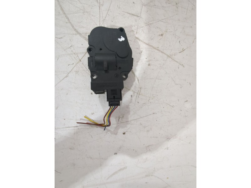 Recambio de motor apertura trampillas climatizador para bmw 1 (e87) 120 d referencia OEM IAM 929888G  