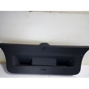 Recambio de guarnecido porton trasero para volkswagen polo (6c1) a-polo referencia OEM IAM 6R6867601A  