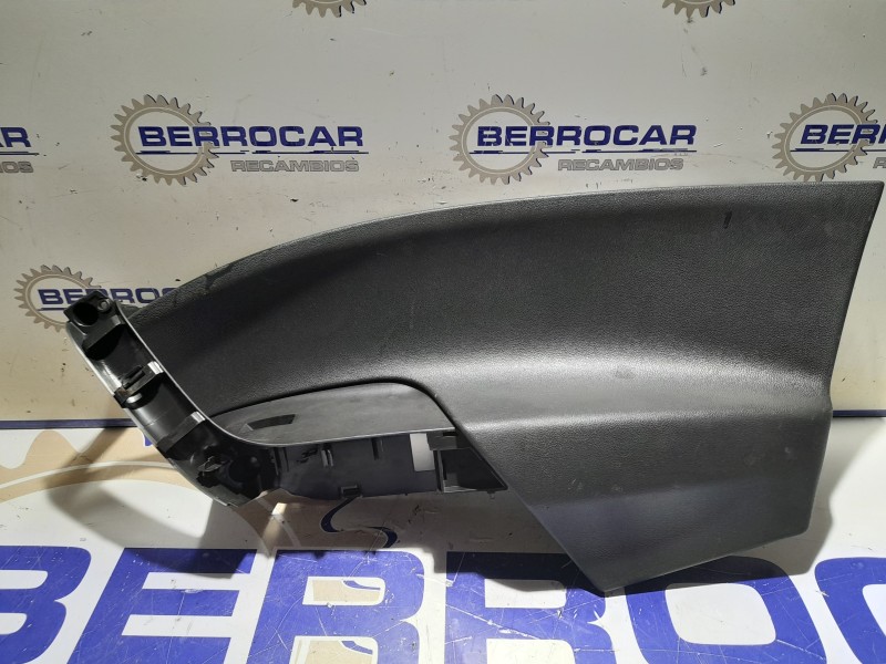 Recambio de moldura lateral para seat ibiza (6p1) 1.0 tsi referencia OEM IAM 6P4867114  