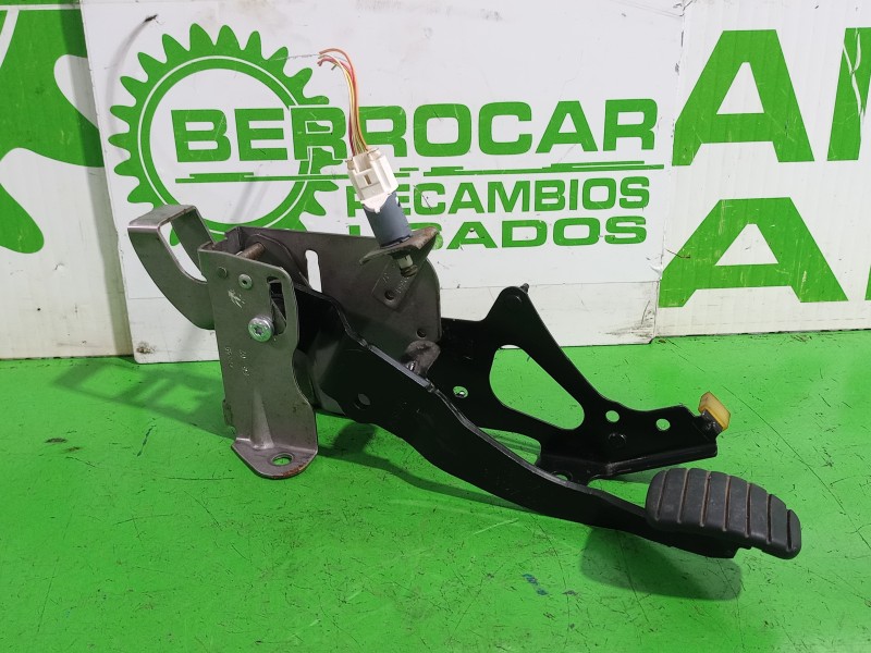 Recambio de pedal freno para renault megane ii coupe/cabrio confort authentique referencia OEM IAM 3312700A  
