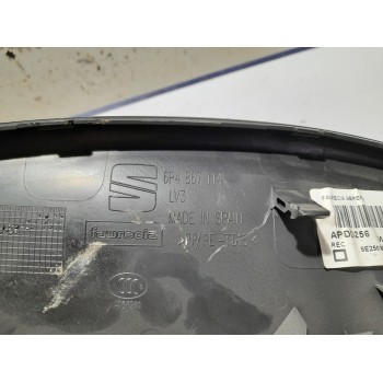 Recambio de moldura lateral para seat ibiza (6p1) 1.0 tsi referencia OEM IAM 6P4867114  