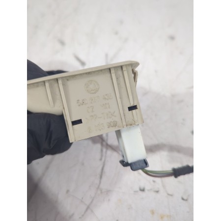 Recambio de mando elevalunas trasero izquierdo para skoda fabia ii combi (545) 1.2 tsi referencia OEM IAM 5J0867435  