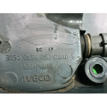 Recambio de piloto delantero izquierdo para iveco daily caja cerrada (1999 =>) 2.8 diesel cat referencia OEM IAM 05719010S  
