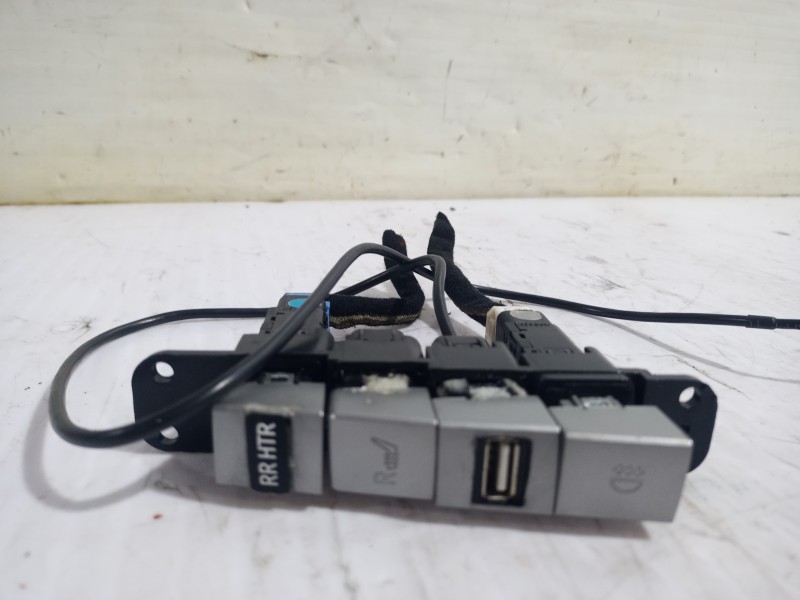 Recambio de interruptor para kia carnival ii 2.9 crdi lx referencia OEM IAM 50114H  