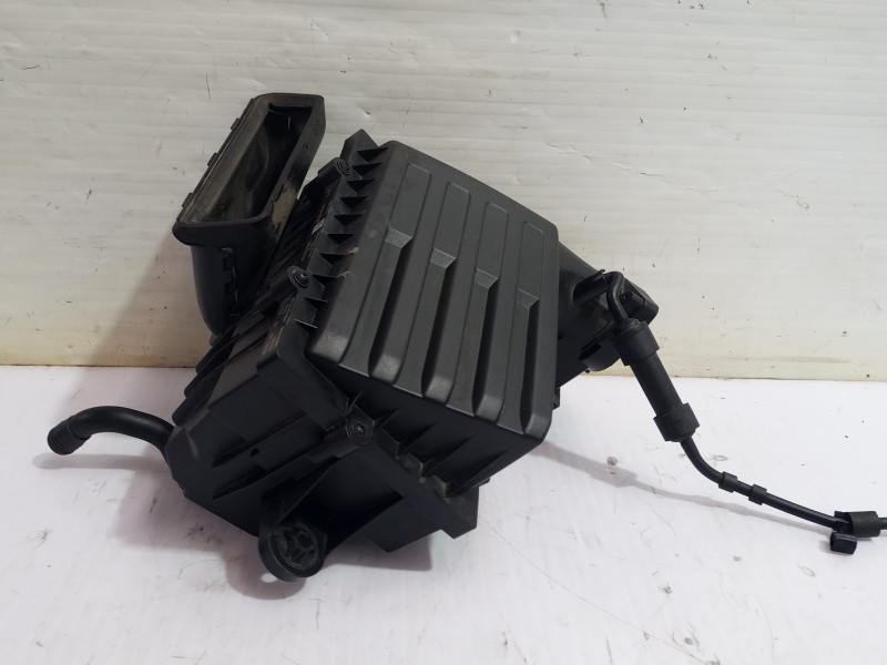 Recambio de caja filtro aire para volkswagen golf vii lim. (5g1) comfortline bluemotion referencia OEM IAM 5Q0129607  