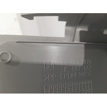 Recambio de moldura interior para opel astra gtc referencia OEM IAM 13113909  