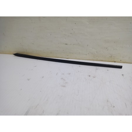 Recambio de moldura para volkswagen golf vii lim. (5g1) comfortline bluemotion referencia OEM IAM 5G0854327B  